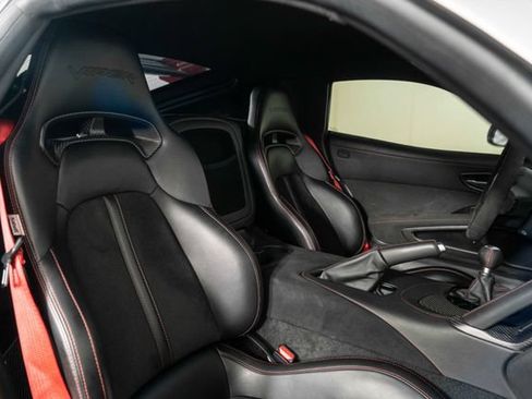 Used 2016 Dodge Viper ACR w/ Extreme Aero Package RWD image 24