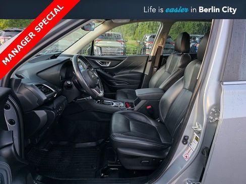 Used 2020 Subaru Forester Touring image 17