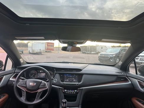 Used 2024 Cadillac XT5 Premium Luxury image 26