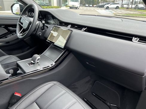 New 2026 Land Rover Range Rover Evoque S image 20