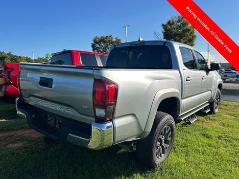 Used 2023 Toyota Tacoma SR5 RWD image 6
