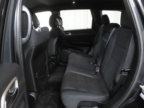 Used 2016 Jeep Grand Cherokee Laredo w/ Quick Order Package 23E image 26