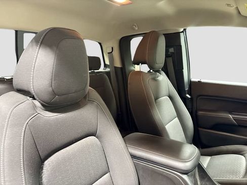 Used 2017 GMC Canyon SLE w/ SLE Convenience Package AWD/4WD image 26