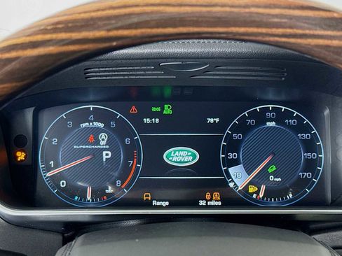 Used 2015 Land Rover Range Rover Supercharged AWD/4WD image 12