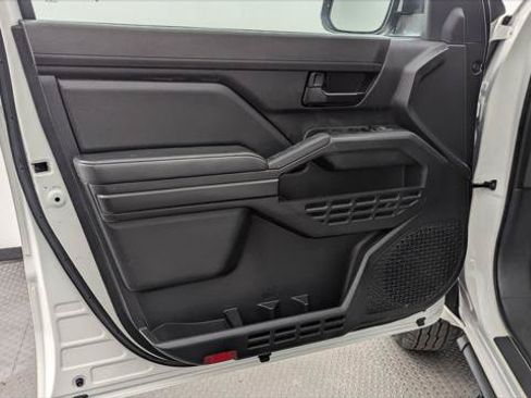 Used 2024 Toyota Tacoma SR RWD image 13