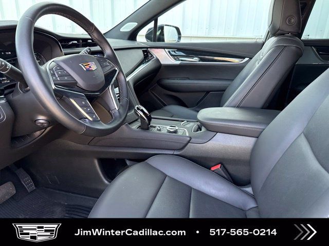 Certified 2026 Cadillac XT5 Premium Luxury w/ Driver Assist Package AWD/4WD image 8