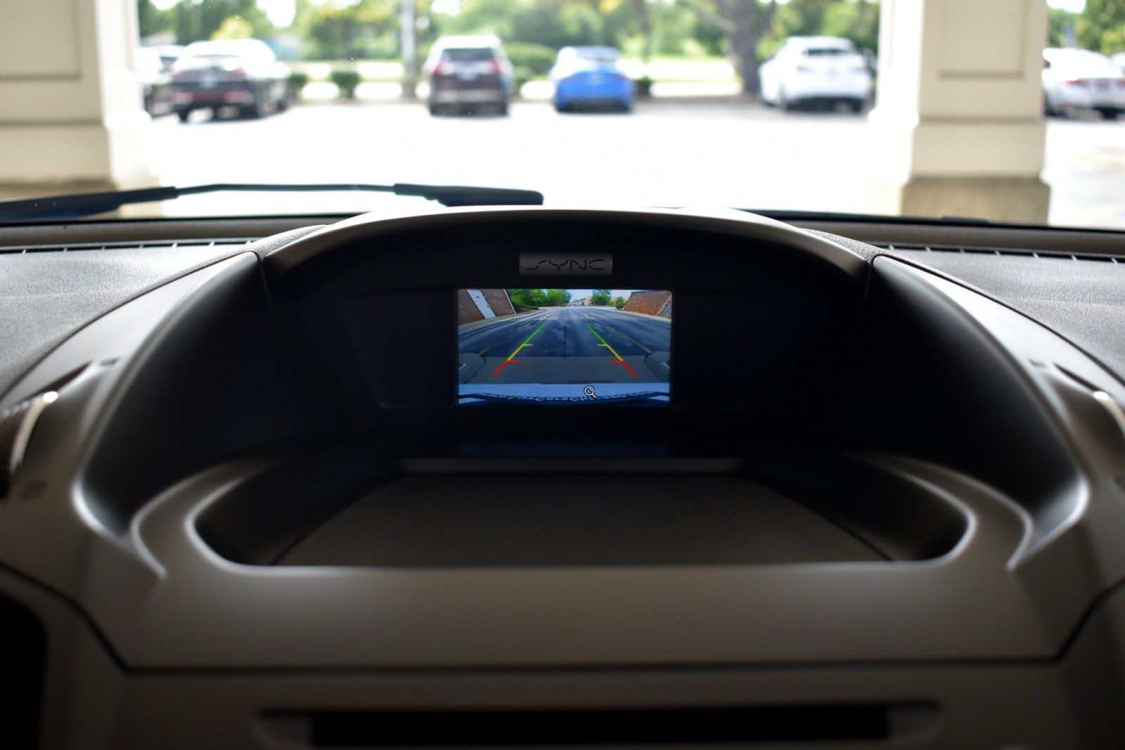 Used 2015 Ford Escape SE FWD image 18