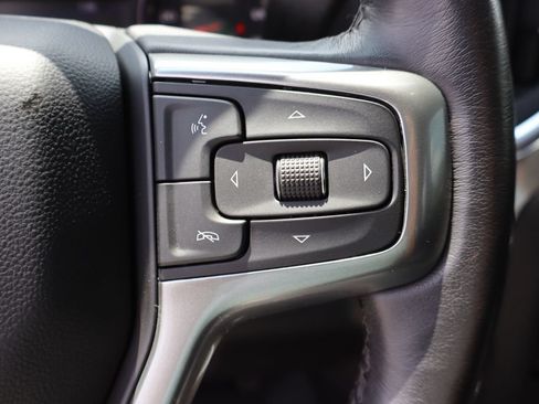Used 2022 Chevrolet Silverado 1500 LT Trail Boss w/ Bed Protection Package AWD/4WD image 13