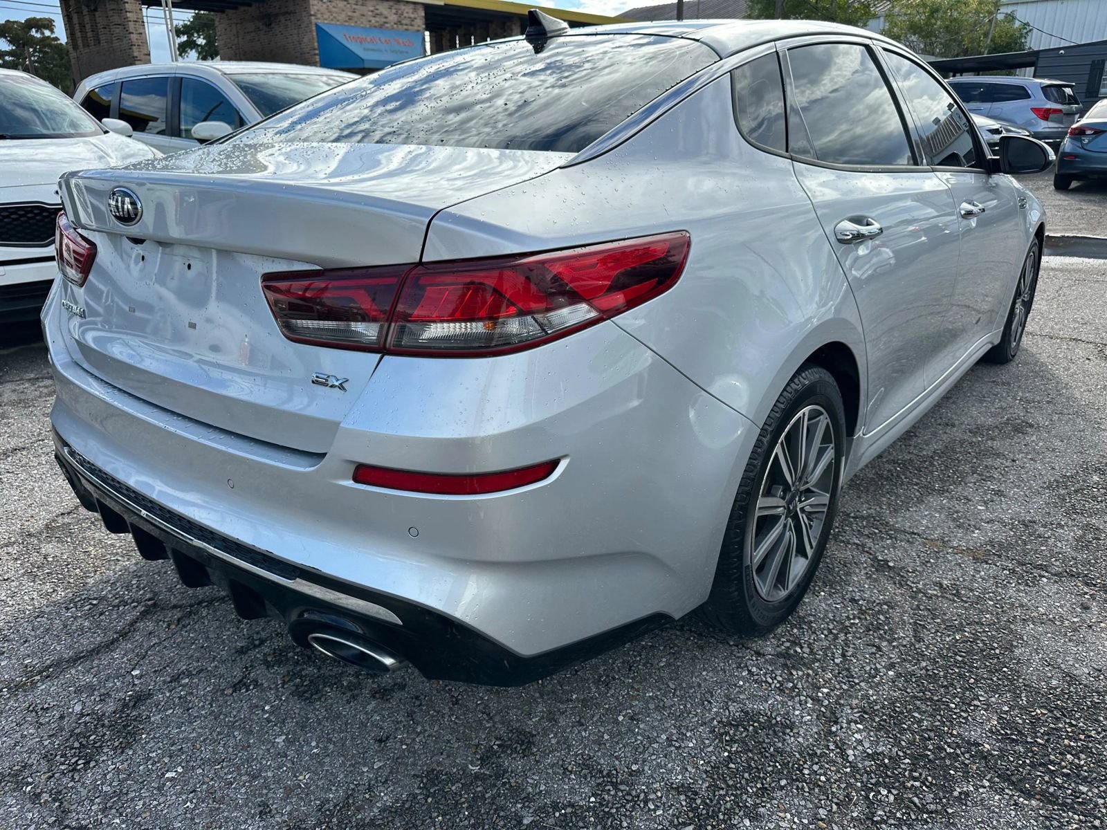 Used 2019 Kia Optima EX w/ EX Premium Package FWD image 4
