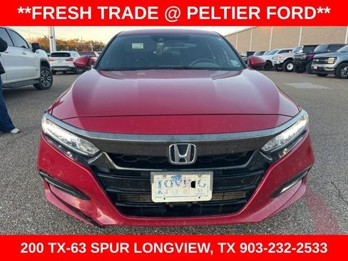 Used 2018 Honda Accord Sport image 2