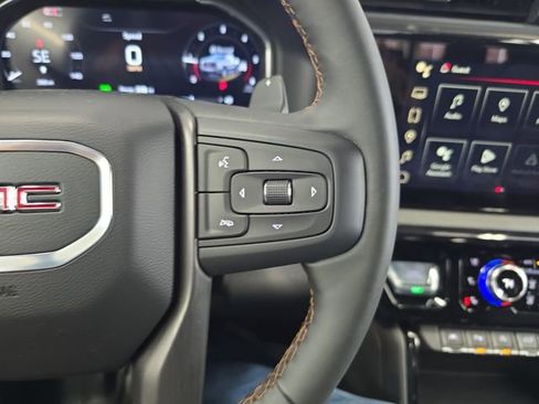 New 2026 GMC Sierra 1500 AT4 w/ Technology Package image 18