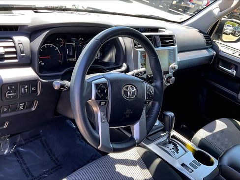 Used 2021 Toyota 4Runner SR5 AWD/4WD image 17