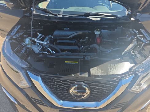 Used 2021 Nissan Rogue Sport SL w/ Premium Package FWD image 21