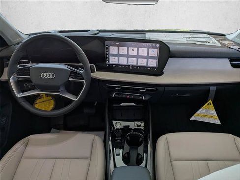 New 2026 Audi Q3 quattro 2.0T AWD/4WD image 15