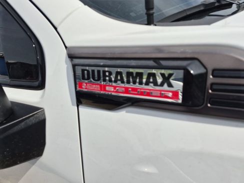Used 2024 GMC Sierra 2500 AT4X AWD/4WD image 19
