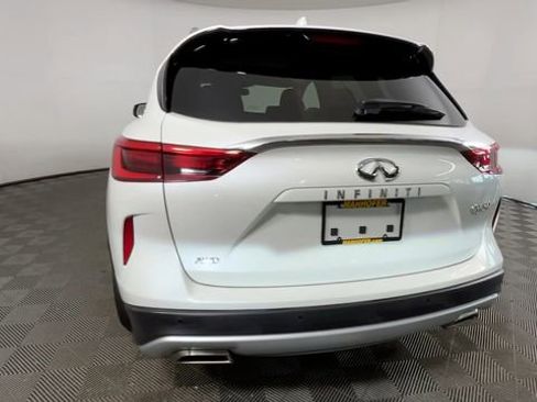 Used 2020 INFINITI QX50 Luxe w/ Cargo Package AWD/4WD image 6