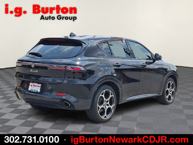 Used 2024 Alfa Romeo Tonale Veloce AWD/4WD image 6