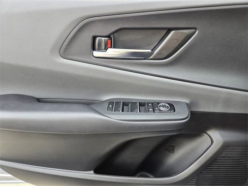 Certified 2025 Toyota Prius Limited image 18