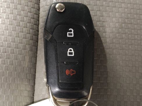 Used 2021 Ford F250 XL w/ Power Equipment Group RWD image 32