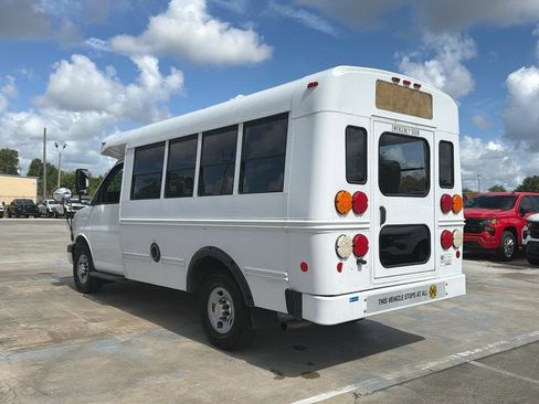 Used 2013 Chevrolet Express 3500 w/ School Bus Package RWD image 5