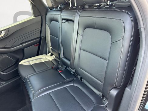 Used 2022 Ford Escape SEL FWD image 19