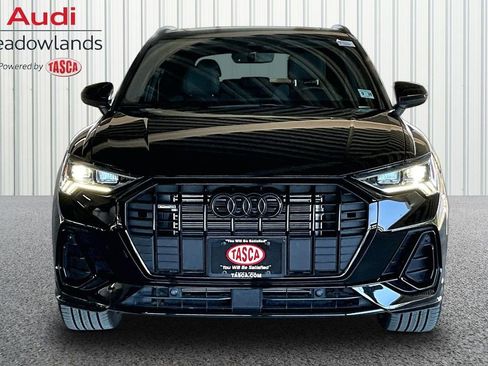 Used 2025 Audi Q3 2.0T Premium w/ Convenience Package AWD/4WD image 2