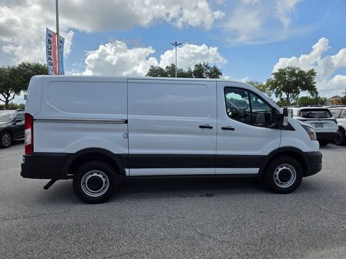 Used 2023 Ford Transit 250 Low Roof RWD image 2