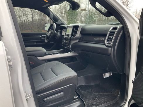 Used 2022 RAM 1500 Big Horn AWD/4WD image 22