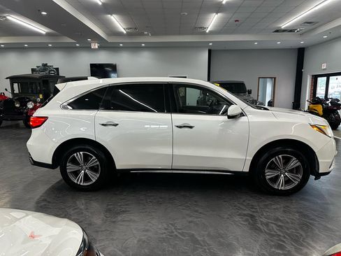 Used 2019 Acura MDX SH-AWD image 4