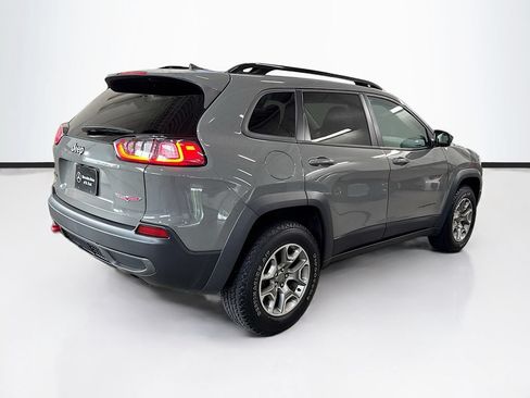 Used 2022 Jeep Cherokee Trailhawk AWD/4WD image 5
