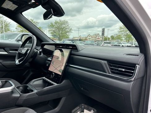 New 2026 GMC Terrain Elevation w/ Black Edition AWD/4WD image 36