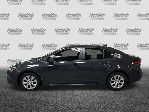 Used 2026 Toyota Corolla LE FWD image 7
