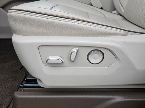 Used 2021 GMC Yukon Denali image 23