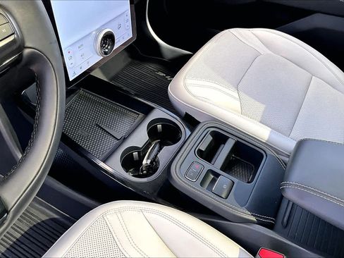 Used 2025 Ford Mustang Mach-E Premium AWD/4WD image 16