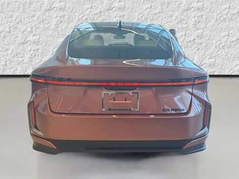 New 2026 Lexus ES 350e w/ Convenience Package FWD image 3