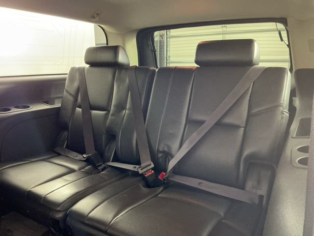 Used 2012 Chevrolet Suburban LTZ AWD/4WD image 26