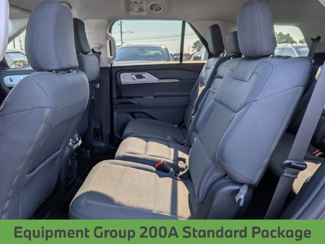 Used 2025 Ford Explorer Active RWD image 26