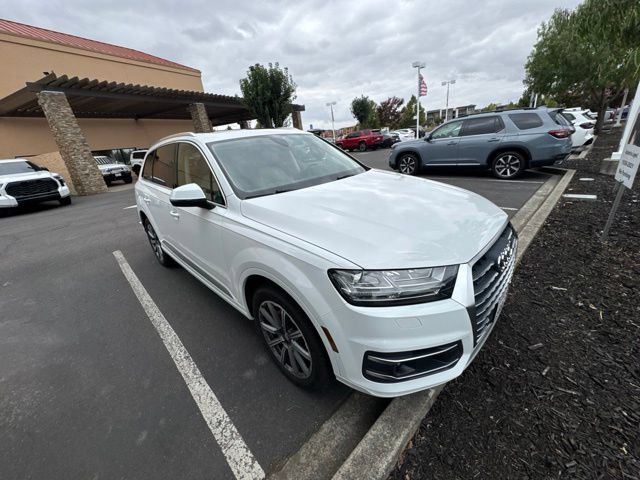 Used 2018 Audi Q7 2.0T Premium Plus w/ Premium Plus Package AWD/4WD image 1