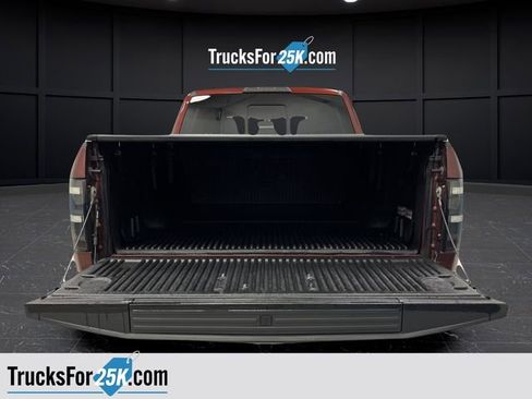 Used 2016 Ford F150 XLT w/ Equipment Group 302A Luxury image 16