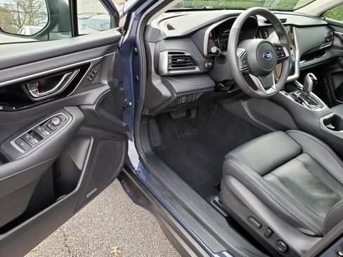 Used 2025 Subaru Outback Touring w/ Tech Package 3 image 8