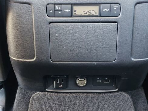 Used 2023 Nissan Armada SL w/ Cargo Package image 18