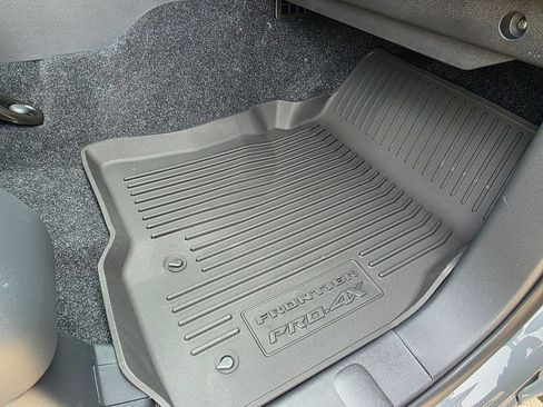 New 2026 Nissan Frontier PRO-4X w/ Pro-4x Convenience Package image 11