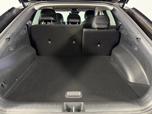 Used 2025 Kia EV6 Light w/ Light LR Technology Package image 29