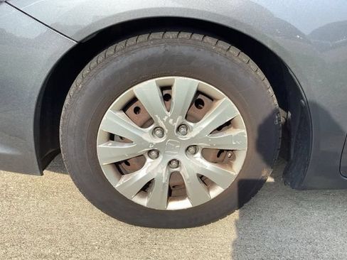 Used 2012 Honda Civic LX image 5
