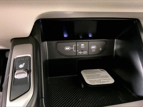 Certified 2026 Kia Sorento EX FWD image 13