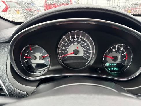 Used 2013 Chrysler 200 LX image 22