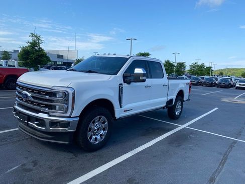 Certified 2024 Ford F250 King Ranch w/ Chrome Package AWD/4WD image 3