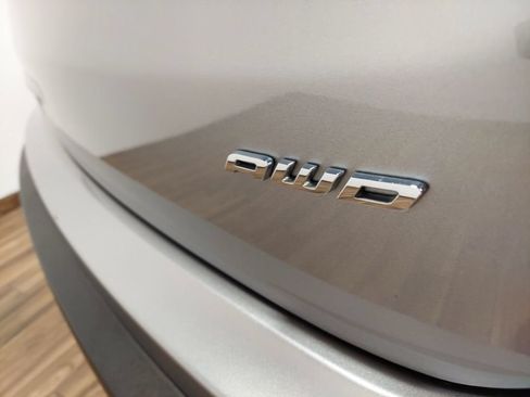 Used 2022 Ford Edge Titanium AWD/4WD image 14