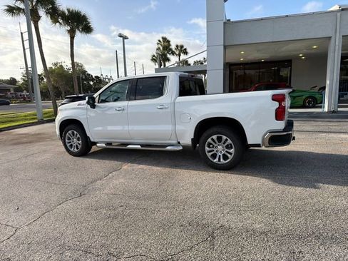 New 2026 Chevrolet Silverado 1500 LTZ w/ LTZ Premium Package AWD/4WD image 7