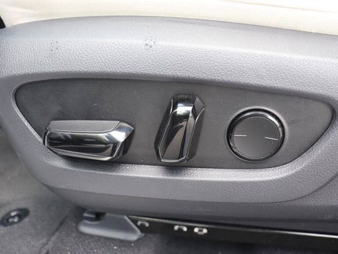 Used 2025 Lexus RX 350 Premium Plus w/ Convenience Package FWD image 25